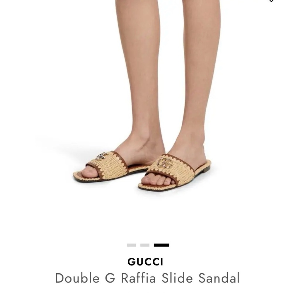 Gucci Raffia Double G Slide Sandal in Natural Beige